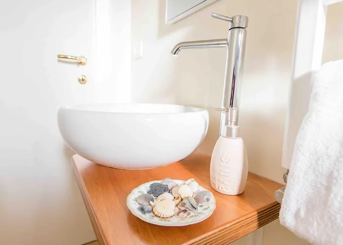 Ca Corte Nova Design With Canal View *