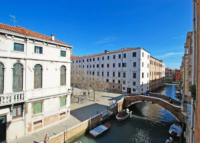 Ca Corte Nova Design With Canal View Apartment